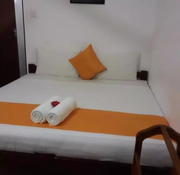 Hotelli Villa Delorenta