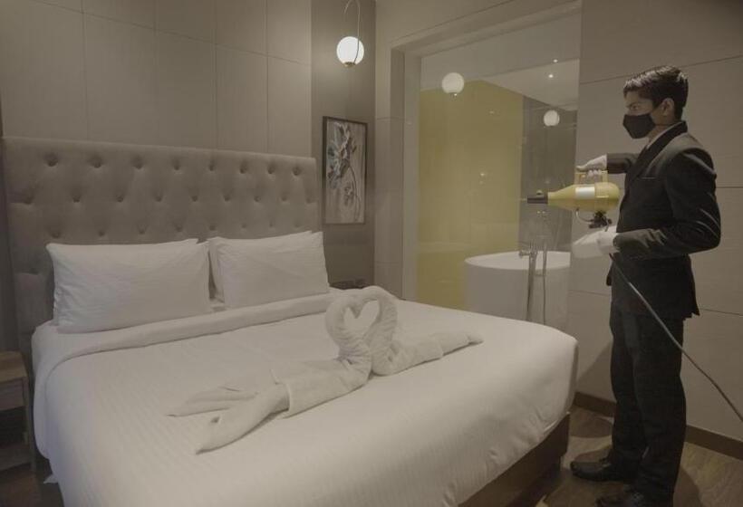 בית מלון כפרי Wyndham Chandigarh Mohali