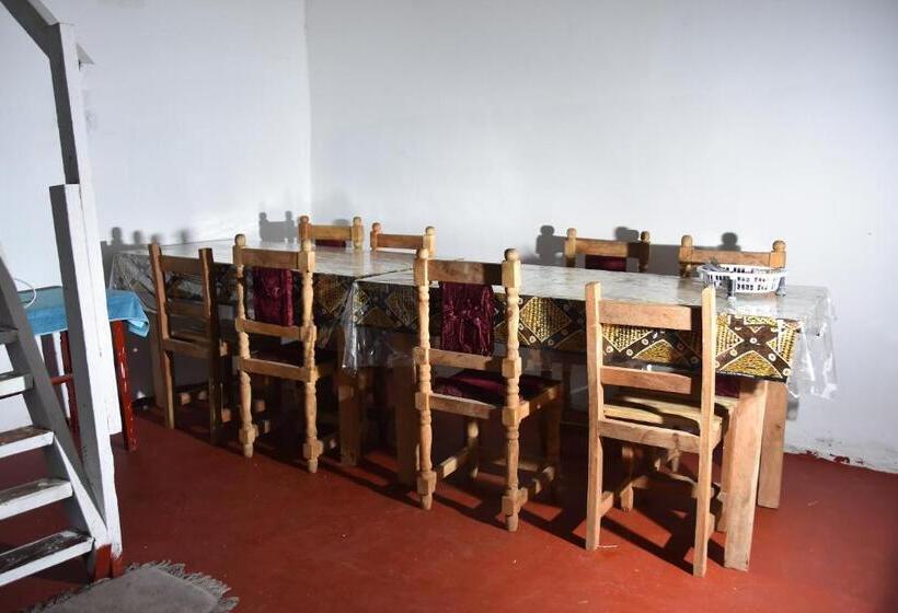 ペンション Bababora House