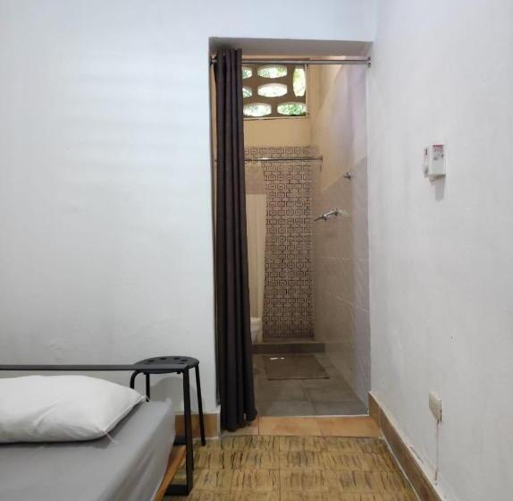 پانسیون Hostel Gato Colonial