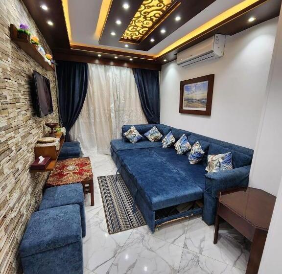 Porto Said بورتوسعيد شاليه غرفه وصاله ارضى