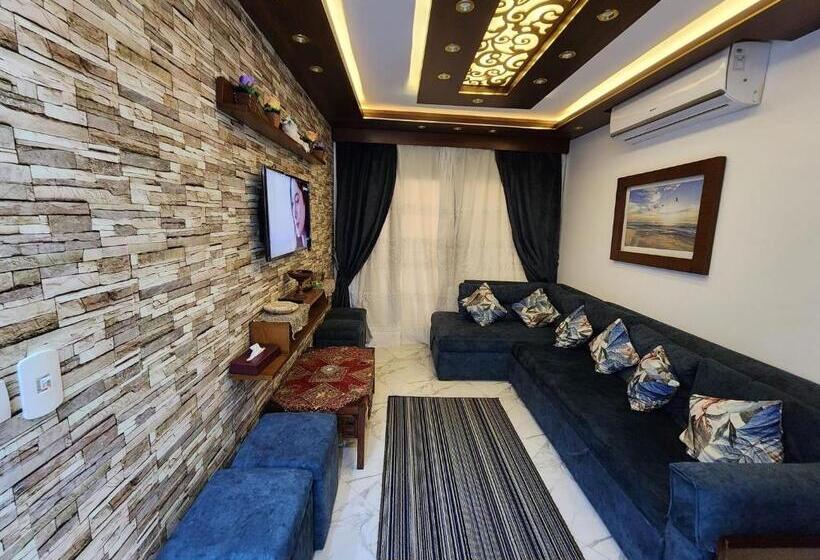 Porto Said بورتوسعيد شاليه غرفه وصاله ارضى