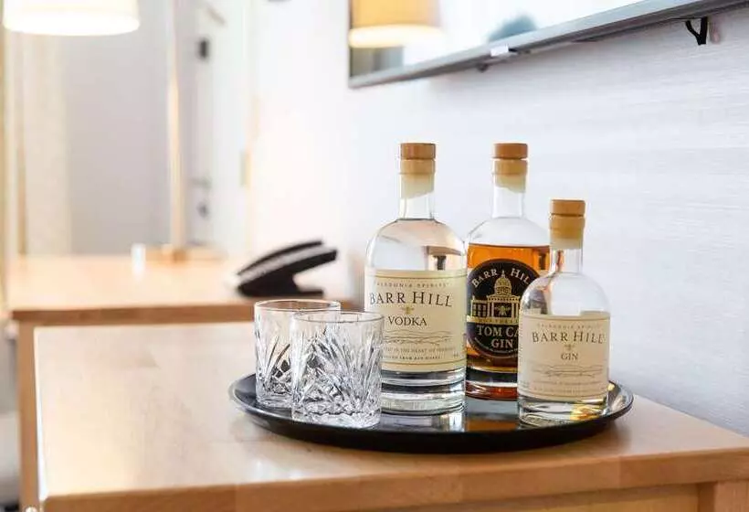 Capitol Plaza Hotel Montpelier Tapestry Collection By Hilton