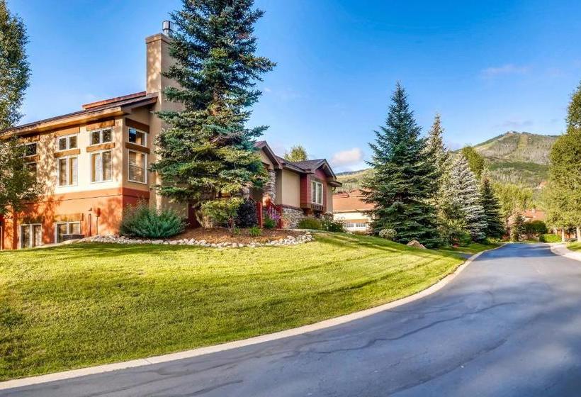 Cascades Townhomes By Steamboat Resorts