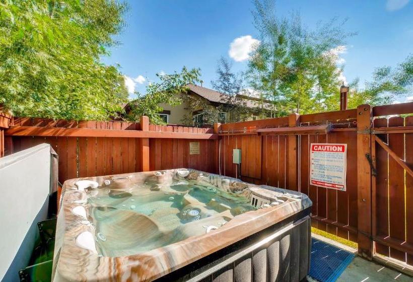 Cascades Townhomes By Steamboat Resorts