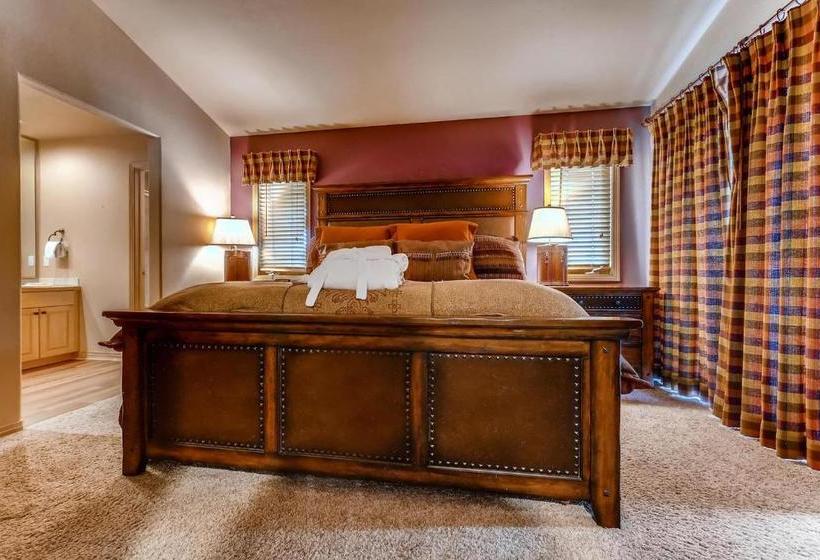 Cascades Townhomes By Steamboat Resorts