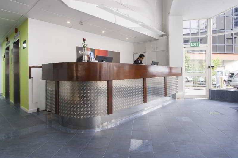 Отель Ascotia Off Queen