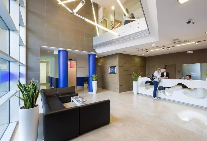 酒店 Camplus Turro   Casa Per Ferie