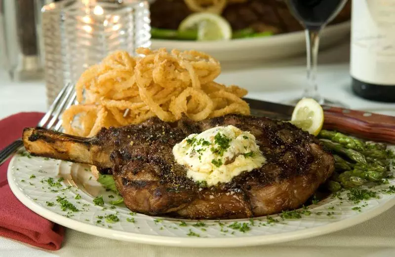 Capitol Plaza Hotel Montpelier Tapestry Collection By Hilton