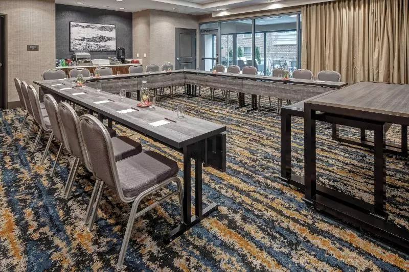 ホテル Courtyard By Marriott Nashville Green Hills