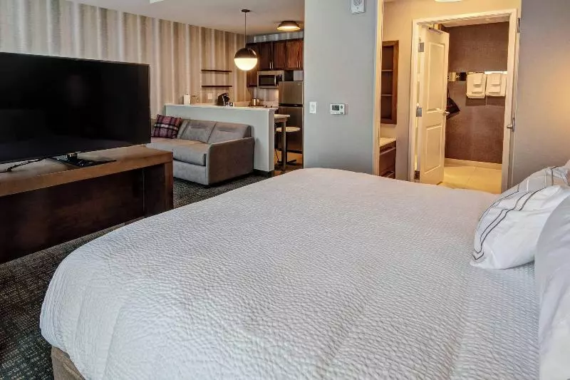ホテル Courtyard By Marriott Nashville Green Hills