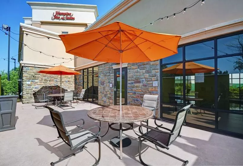 ホテル Hampton Inn & Suites Robbinsville