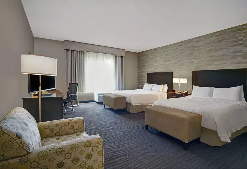 ホテル Hampton Inn & Suites Robbinsville