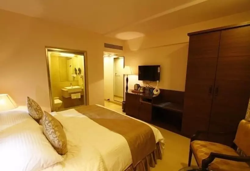 Hotel La Capitol