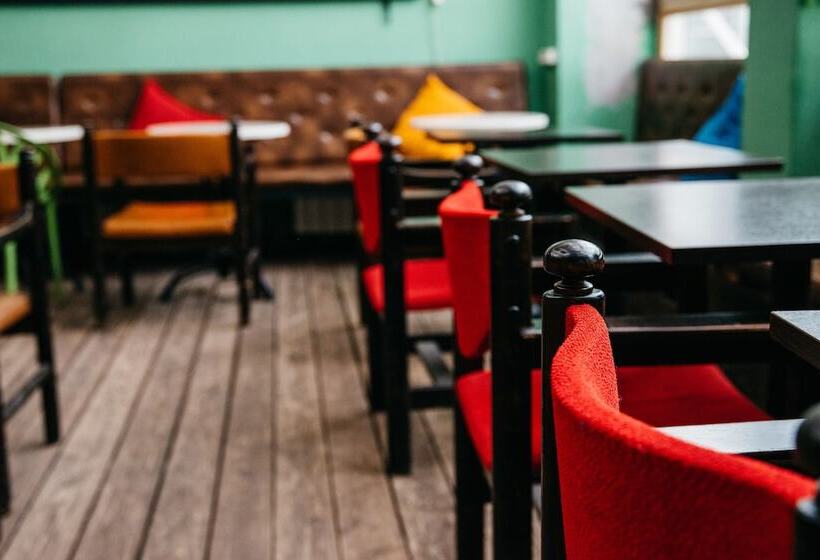 בית מלון כפרי Otokomae