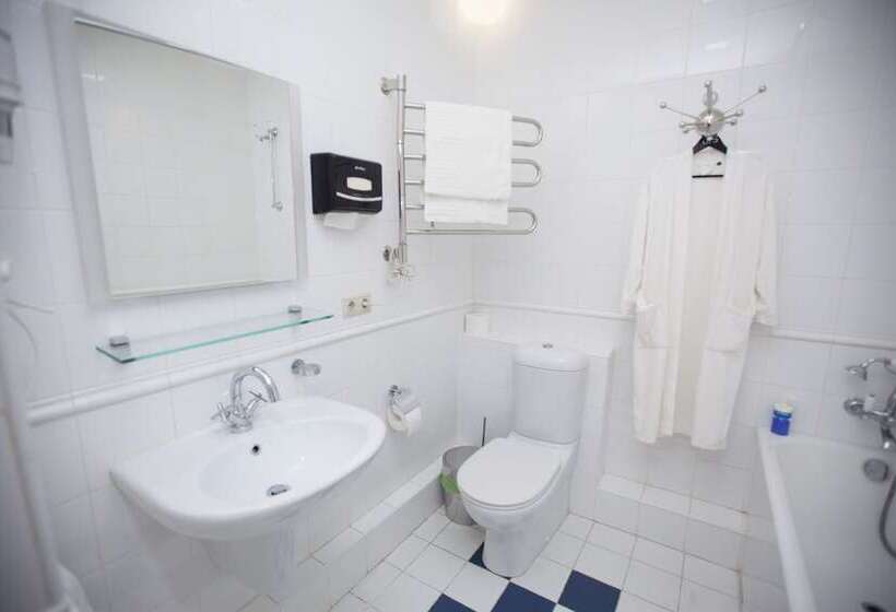 בית מלון כפרי Otokomae