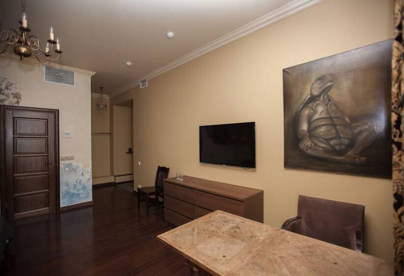 בית מלון כפרי Otokomae