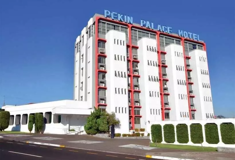 ホテル Pekin Palace
