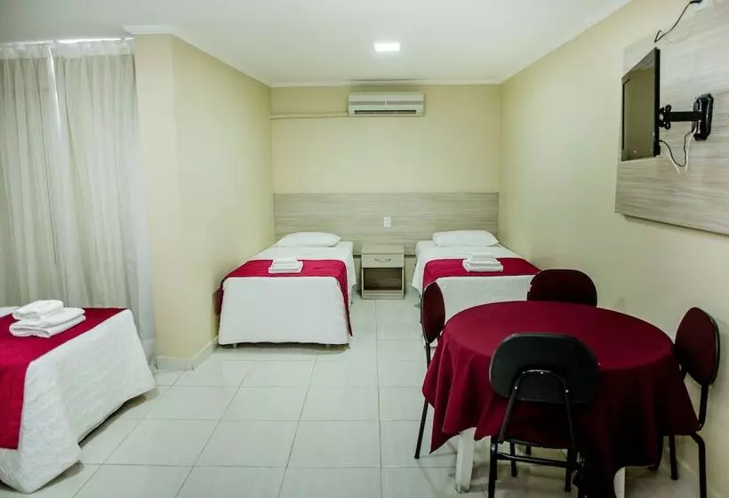 בית מלון כפרי Reis Palace