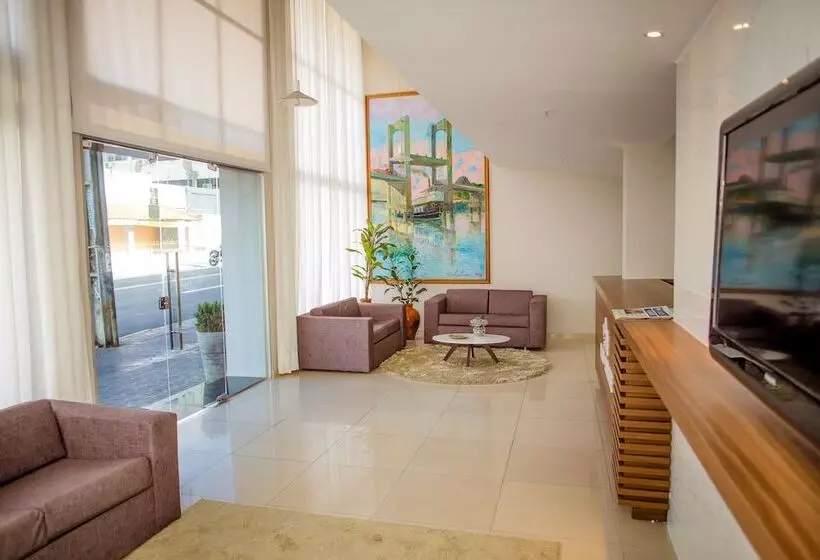 בית מלון כפרי Reis Palace