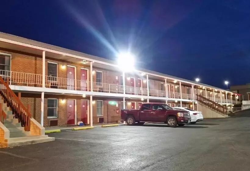 Отель The Boston Inn