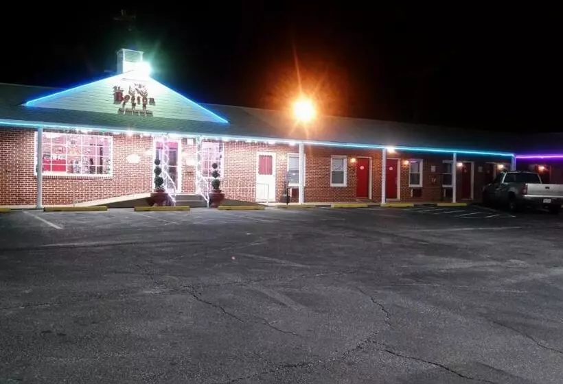 Отель The Boston Inn