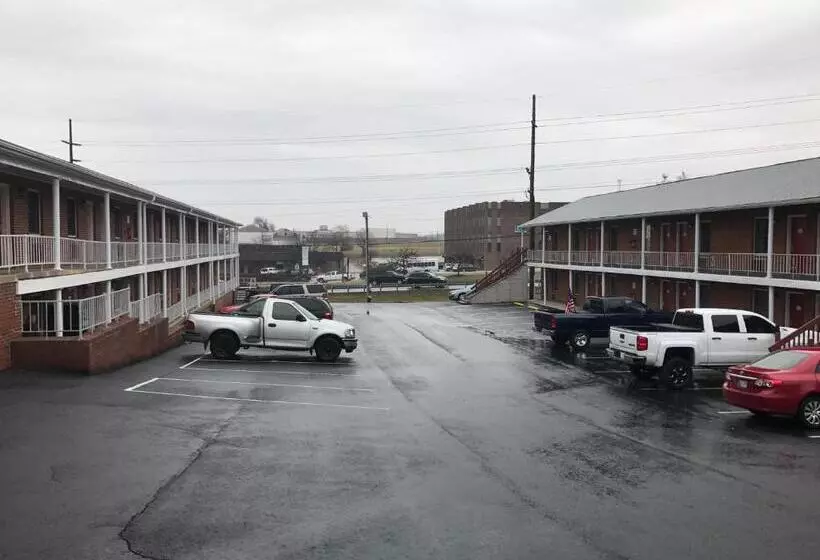 Отель The Boston Inn