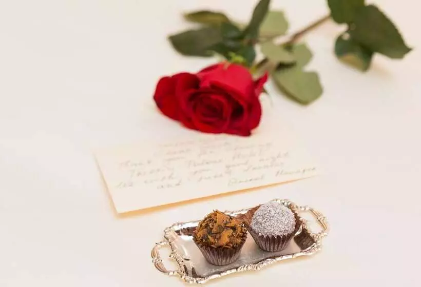 酒店 Trezzini Palace Boutique