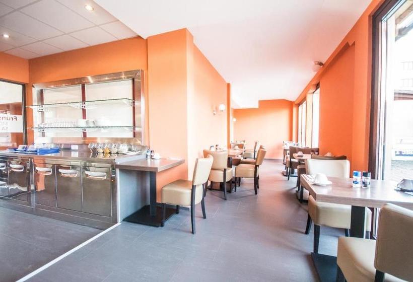 酒店 Turmfalke 24h Self Check In