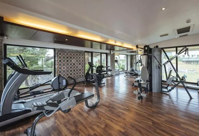 Welcomhotel By Itc Hotels, The Savoy, Mussoorie