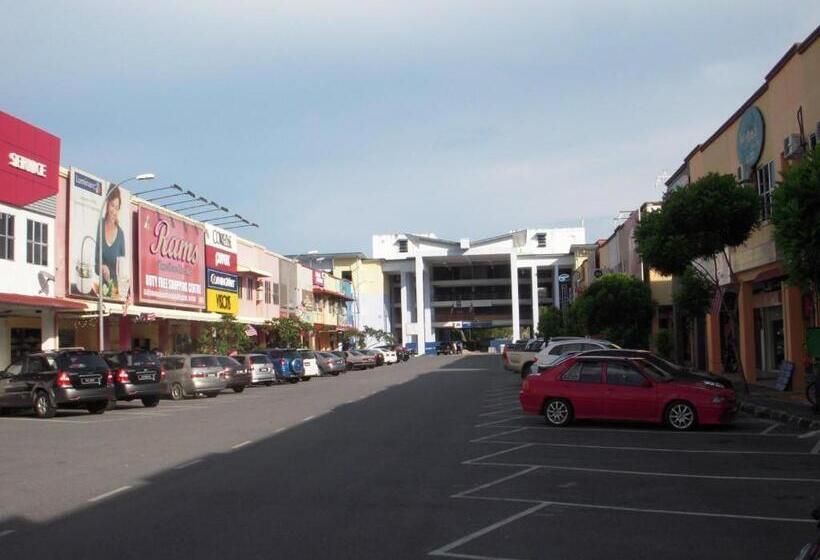 Island Time Motel Kuah