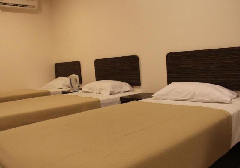 Island Time Motel Kuah