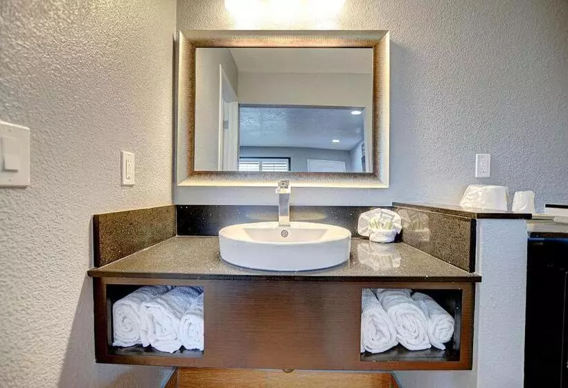 汽车旅馆  Welcome Inn San Bernardino/ Colton