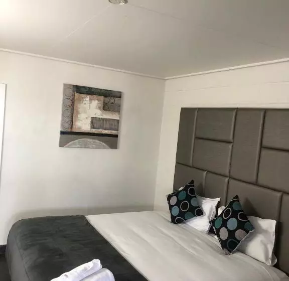 Gladstone Cbd Motel