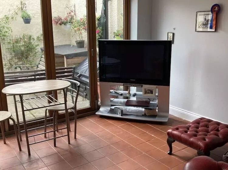 Charming 1 Bed Studio In Middlesbrough