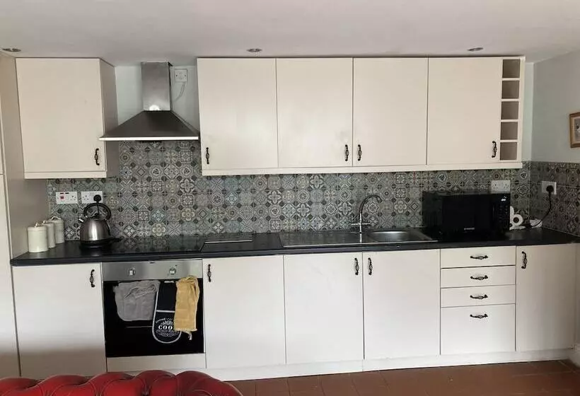 Charming 1 Bed Studio In Middlesbrough