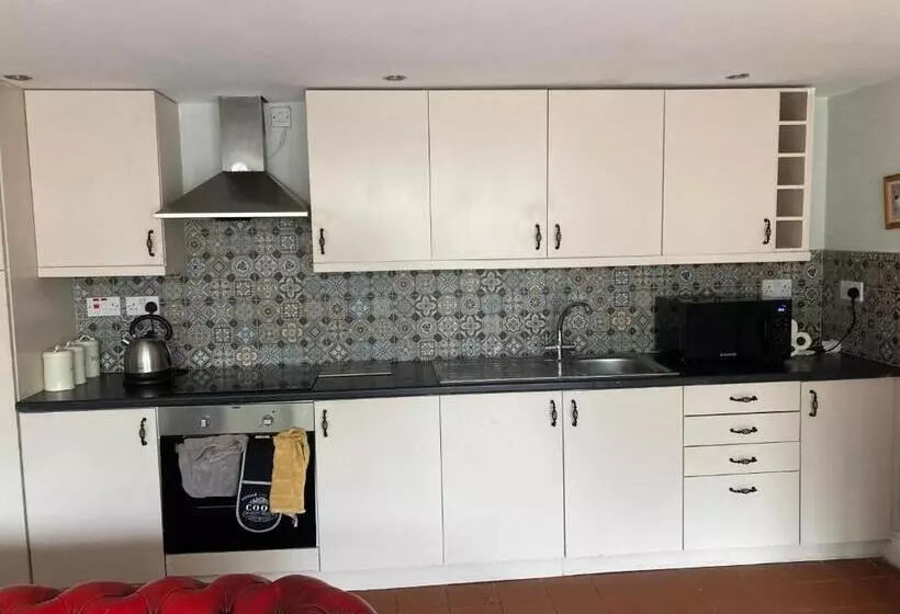 Charming 1 Bed Studio In Middlesbrough