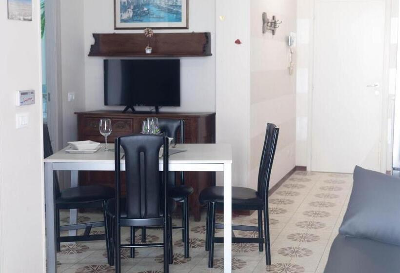 H11 Attico Al Mare   Santo Stefano Al Mare   Grande Terrazzo