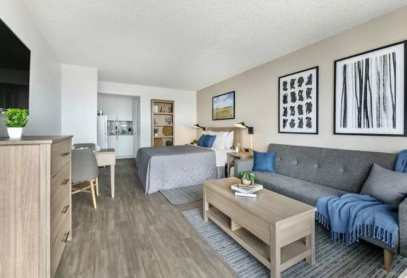 ホテル Intown Suites Extended Stay Select Orlando Fl   Lee Rd