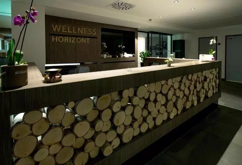 ホテル Privileged Lesná   With Garden Terrace, Tatranská Lomnica 2 Km