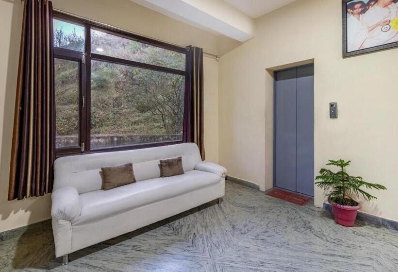 فندق Treebo Shimla Ayurvedic Retreat Kufri