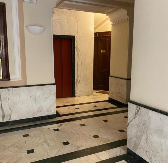 “la Pinta” Elegante Appartamento Al Vomero