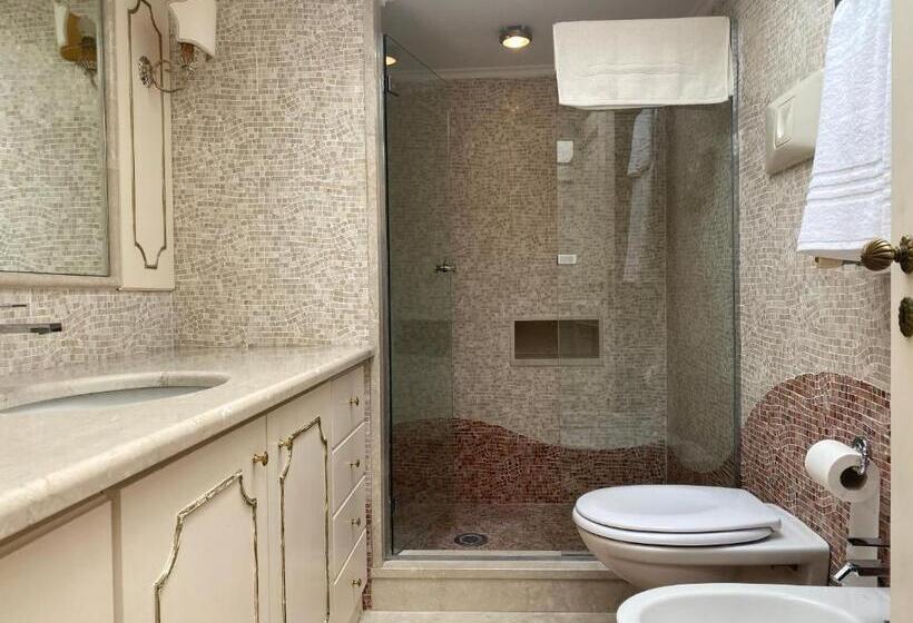 “la Pinta” Elegante Appartamento Al Vomero