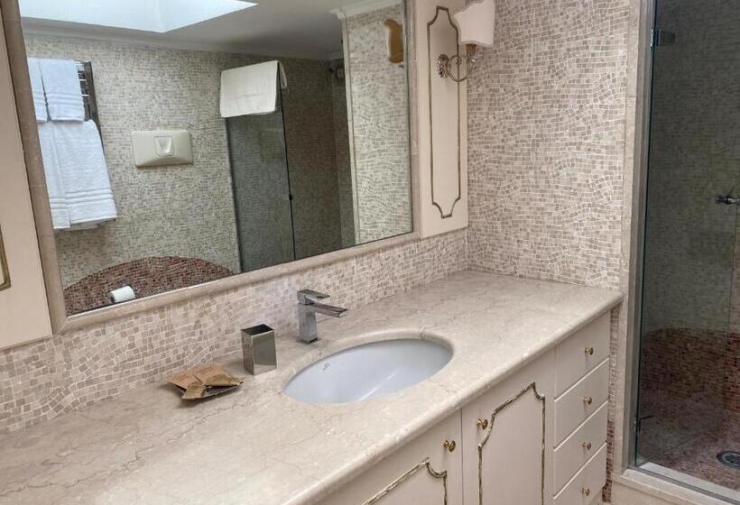 “la Pinta” Elegante Appartamento Al Vomero