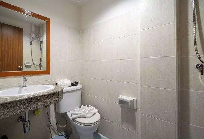 Patong Central Residence And Apartment