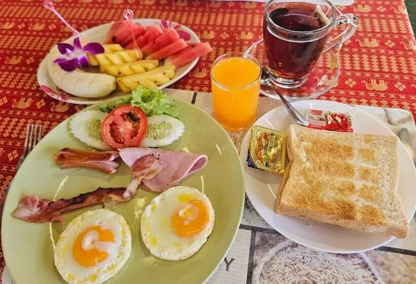 Patong Central Residence And Apartment