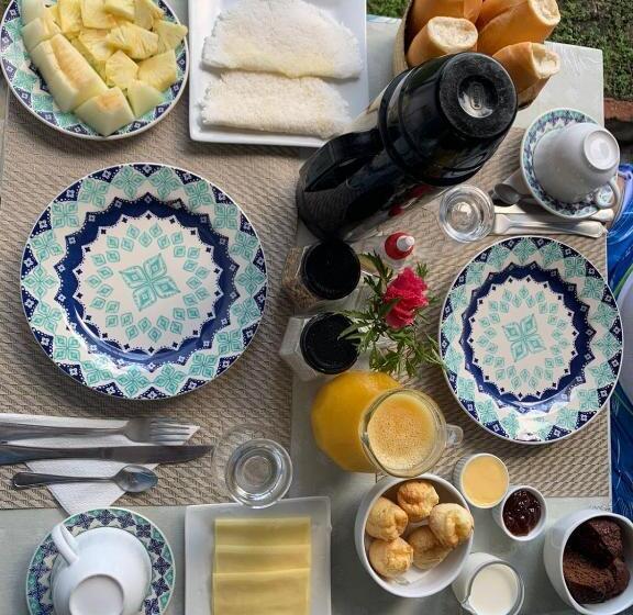 פנסיון Casa Beija Flor Pousada