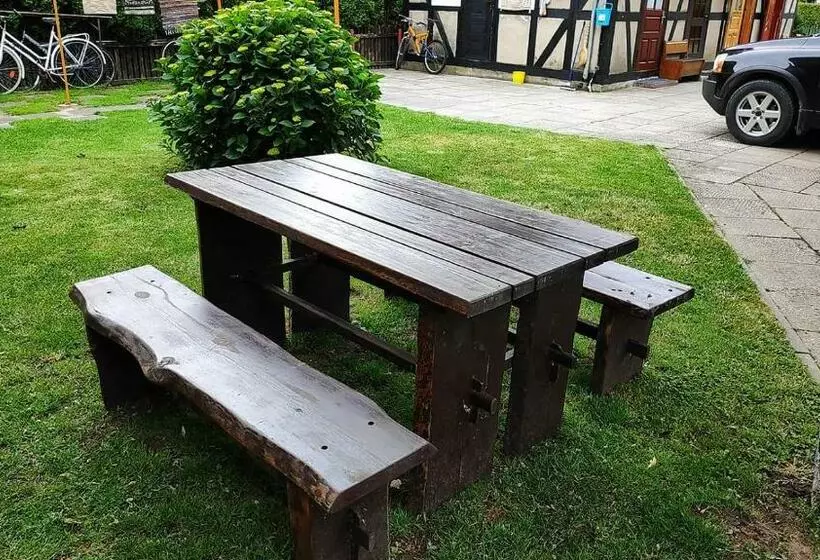 پانسیون Guesthouse Nakvyne Pas Zveja Nagliu Street