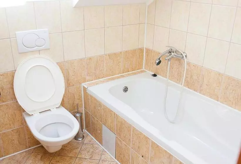 Majatalo Penzión Centrum