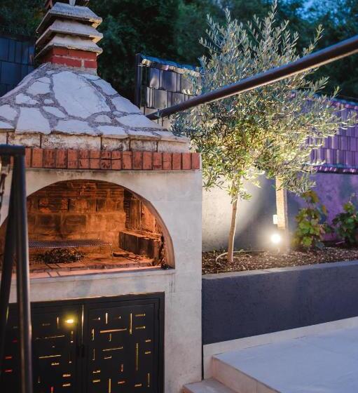 Villa View Mostar With Jacuzzi & Seasonal Heated Pool